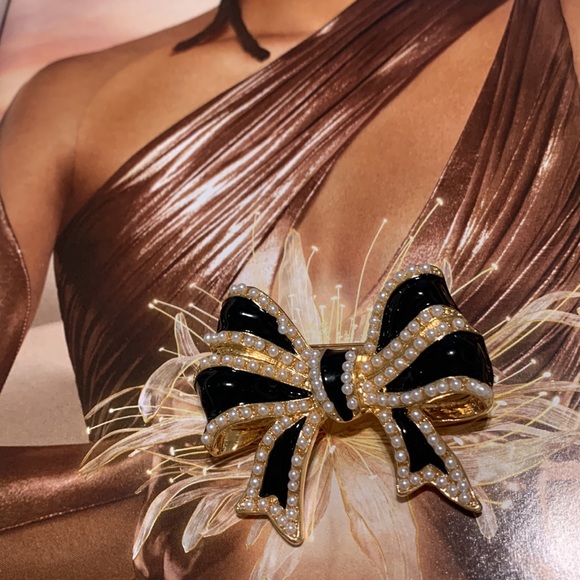 Black pearlized bow brooch gold tone - Picture 9 of 10